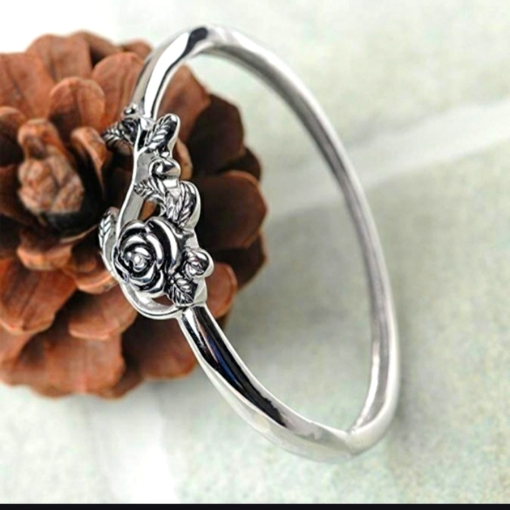 Vintage Black Oxidized Rose Dainty Silver Ring - Picture 1 of 9